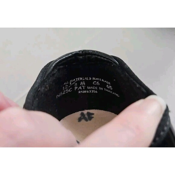 Capezio Tyette Tap Shoe, Style N625C Black Patent Tap Shoe, girls sizing 12.5 - Picture 6 of 6